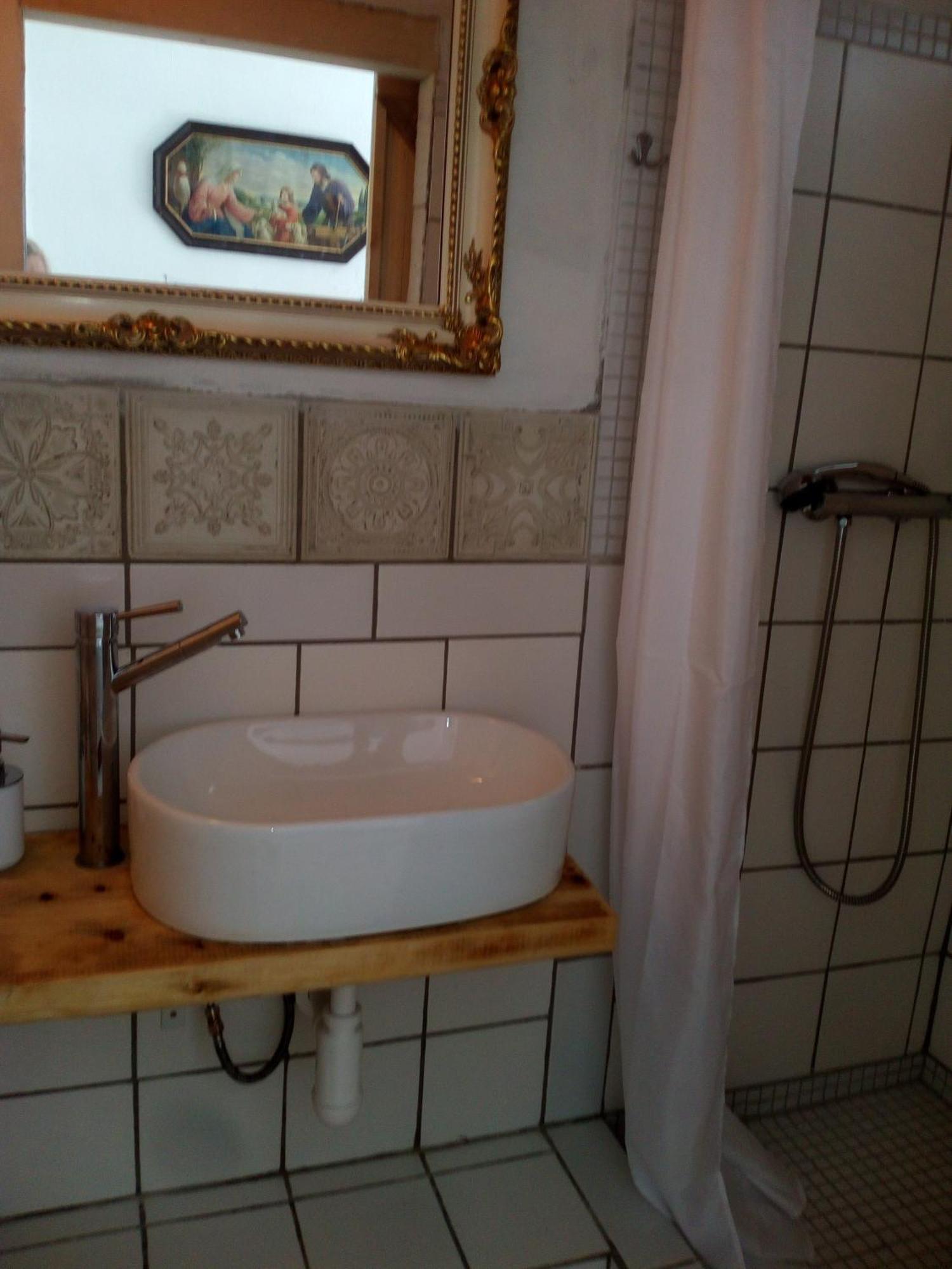 Ubytovani Pod Jilmem Zar Zimmer foto